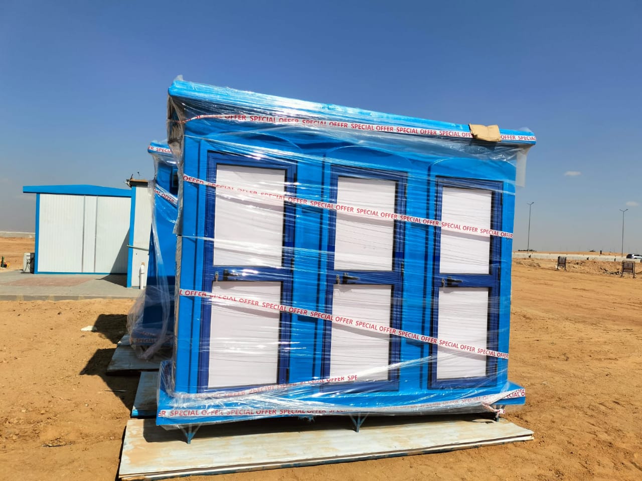 كشك حراسة / حمام متنقل