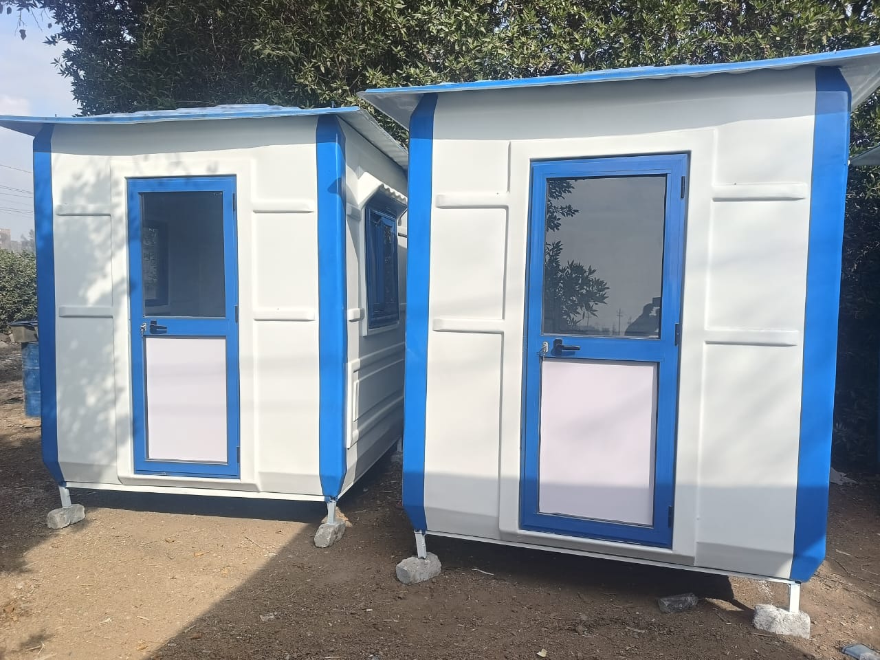 كشك حراسة / حمام متنقل