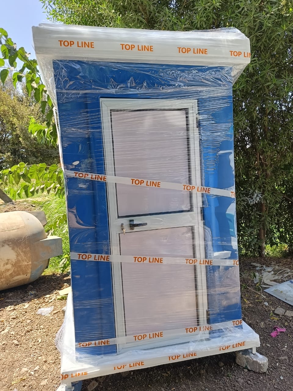 كشك حراسة / حمام متنقل