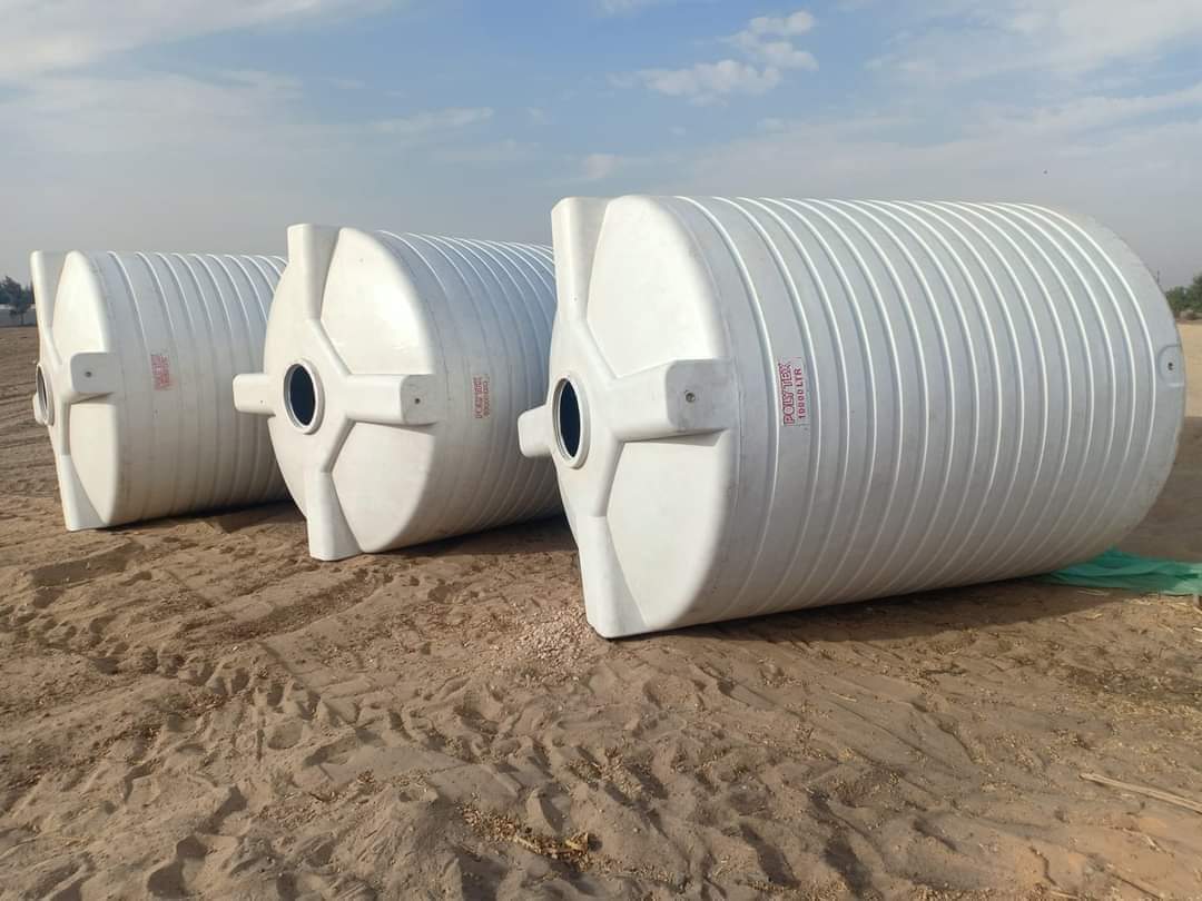 خزان مياه رأسي